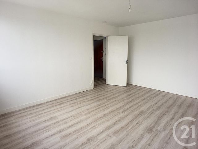 Afficher la photo en grand Appartement T1 à louer - 1 pièce - 36.47 m2 - BREST - 29 - BRETAGNE - Century 21 Associés Conseils Immobilier