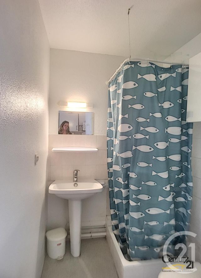 Appartement F1 à louer - 1 pièce - 20.42 m2 - BREST - 29 - BRETAGNE - Century 21 Associés Conseils Immobilier Appartement F1 à louer - 1 pièce - 20.42 m2 - BREST - 29 - BRETAGNE - Century 21 Associés Conseils Immobilier