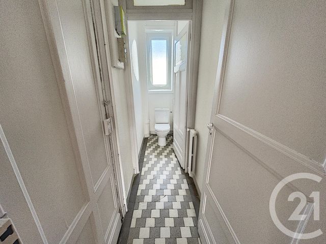 Appartement T4 à louer - 4 pièces - 116.7 m2 - BREST - 29 - BRETAGNE - Century 21 Associés Conseils Immobilier Appartement T4 à louer - 4 pièces - 116.7 m2 - BREST - 29 - BRETAGNE - Century 21 Associés Conseils Immobilier