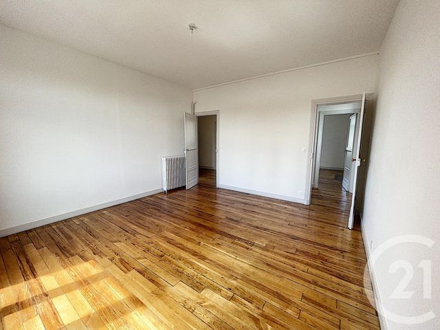 Appartement T4 à louer - 4 pièces - 116.7 m2 - BREST - 29 - BRETAGNE - Century 21 Associés Conseils Immobilier Appartement T4 à louer - 4 pièces - 116.7 m2 - BREST - 29 - BRETAGNE - Century 21 Associés Conseils Immobilier