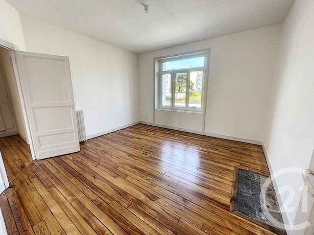 Appartement T4 à louer - 4 pièces - 116.7 m2 - BREST - 29 - BRETAGNE - Century 21 Associés Conseils Immobilier Appartement T4 à louer - 4 pièces - 116.7 m2 - BREST - 29 - BRETAGNE - Century 21 Associés Conseils Immobilier