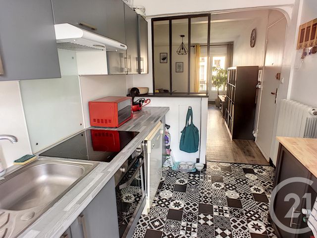 Appartement T3 à louer - 3 pièces - 53.0 m2 - BREST - 29 - BRETAGNE - Century 21 Associés Conseils Immobilier Appartement T3 à louer - 3 pièces - 53.0 m2 - BREST - 29 - BRETAGNE - Century 21 Associés Conseils Immobilier