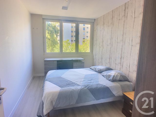 Appartement T4 à louer - 5 pièces - 95.0 m2 - BREST - 29 - BRETAGNE - Century 21 Associés Conseils Immobilier Appartement T4 à louer - 5 pièces - 95.0 m2 - BREST - 29 - BRETAGNE - Century 21 Associés Conseils Immobilier
