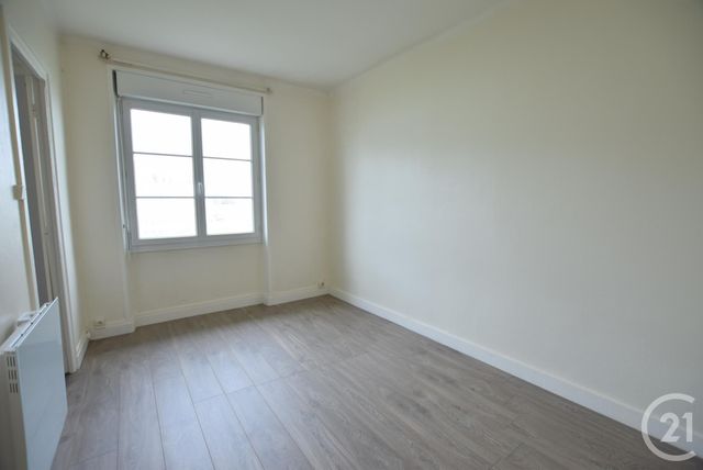 Appartement F3 à louer - 3 pièces - 64.0 m2 - BREST - 29 - BRETAGNE - Century 21 Associés Conseils Immobilier Appartement F3 à louer - 3 pièces - 64.0 m2 - BREST - 29 - BRETAGNE - Century 21 Associés Conseils Immobilier