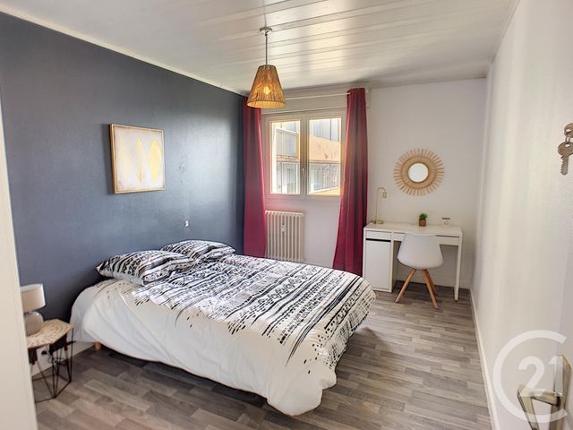 Appartement F5 à louer - 5 pièces - 95.81 m2 - BREST - 29 - BRETAGNE - Century 21 Associés Conseils Immobilier Appartement F5 à louer - 5 pièces - 95.81 m2 - BREST - 29 - BRETAGNE - Century 21 Associés Conseils Immobilier