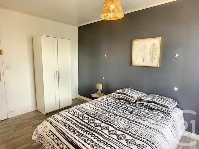 Appartement F5 à louer - 5 pièces - 95.81 m2 - BREST - 29 - BRETAGNE - Century 21 Associés Conseils Immobilier Appartement F5 à louer - 5 pièces - 95.81 m2 - BREST - 29 - BRETAGNE - Century 21 Associés Conseils Immobilier