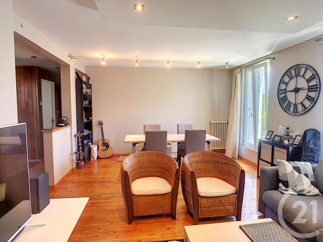 Appartement F3 à louer - 3 pièces - 65.0 m2 - BREST - 29 - BRETAGNE - Century 21 Associés Conseils Immobilier Appartement F3 à louer - 3 pièces - 65.0 m2 - BREST - 29 - BRETAGNE - Century 21 Associés Conseils Immobilier