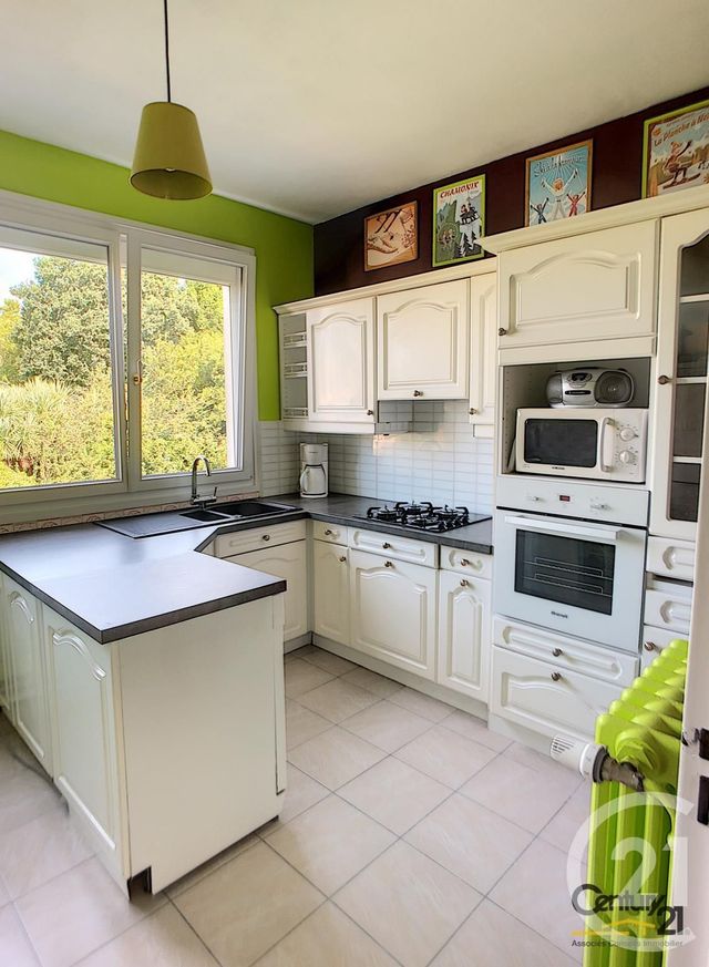 Appartement T4 à louer - 4 pièces - 89.35 m2 - BREST - 29 - BRETAGNE - Century 21 Associés Conseils Immobilier Appartement T4 à louer - 4 pièces - 89.35 m2 - BREST - 29 - BRETAGNE - Century 21 Associés Conseils Immobilier