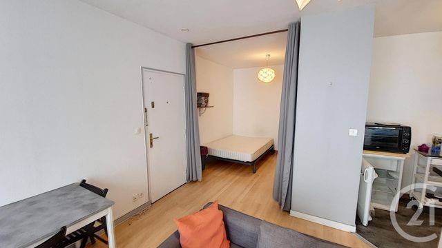 Afficher la photo en grand Appartement T1 à vendre - 1 pièce - 35.0 m2 - BREST - 29 - BRETAGNE - Century 21 Associés Conseils Immobilier