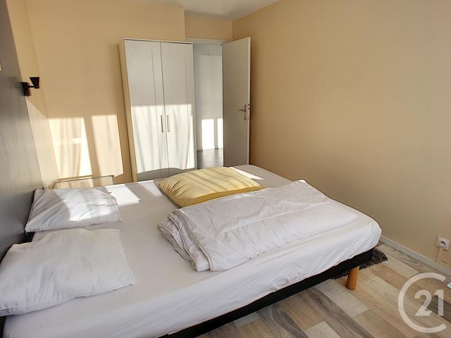 Afficher la photo en grand Appartement T3 à louer - 3 pièces - 79.26 m2 - BREST - 29 - BRETAGNE - Century 21 Associés Conseils Immobilier