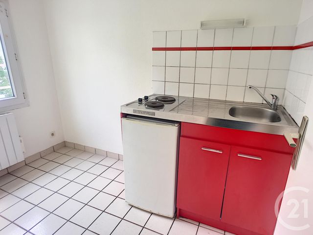Afficher la photo en grand Appartement à louer - 2 pièces - 30.0 m2 - BREST - 29 - BRETAGNE - Century 21 Associés Conseils Immobilier