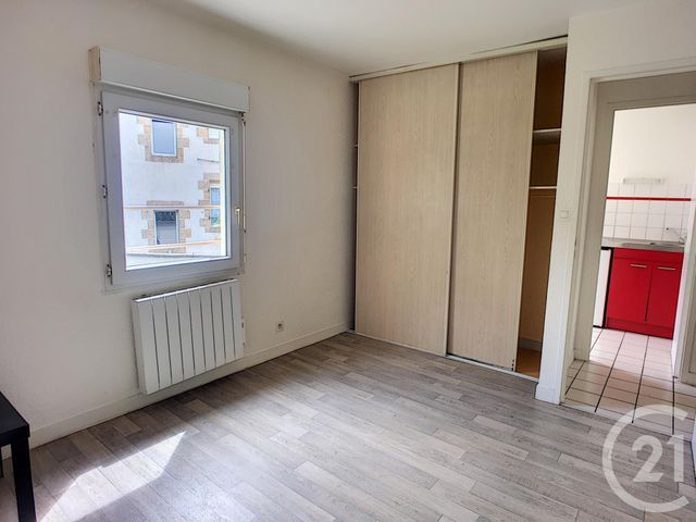 Afficher la photo en grand Appartement à louer - 2 pièces - 30.0 m2 - BREST - 29 - BRETAGNE - Century 21 Associés Conseils Immobilier