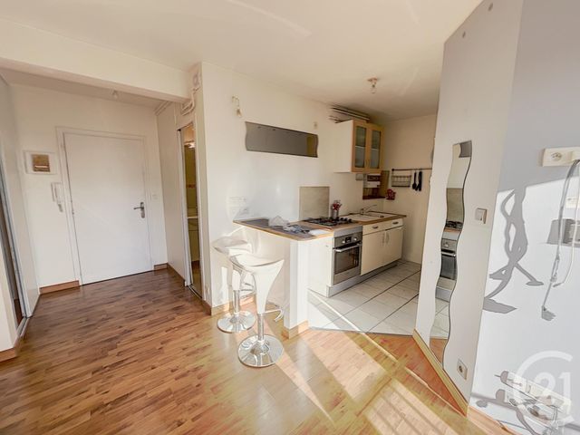 Afficher la photo en grand Appartement F1 à louer - 1 pièce - 29.14 m2 - BREST - 29 - BRETAGNE - Century 21 Associés Conseils Immobilier