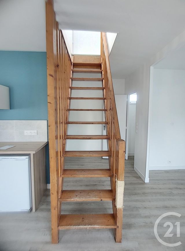 Afficher la photo en grand Appartement T3 à louer - 3 pièces - 47.0 m2 - BREST - 29 - BRETAGNE - Century 21 Associés Conseils Immobilier