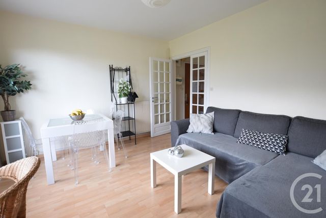 Afficher la photo en grand Appartement T3 à vendre - 3 pièces - 56.39 m2 - BREST - 29 - BRETAGNE - Century 21 Associés Conseils Immobilier