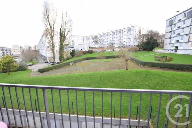 Afficher la photo en grand Appartement T3 à vendre - 3 pièces - 56.39 m2 - BREST - 29 - BRETAGNE - Century 21 Associés Conseils Immobilier