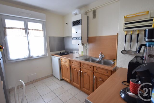 Afficher la photo en grand Appartement T3 à vendre - 3 pièces - 56.39 m2 - BREST - 29 - BRETAGNE - Century 21 Associés Conseils Immobilier