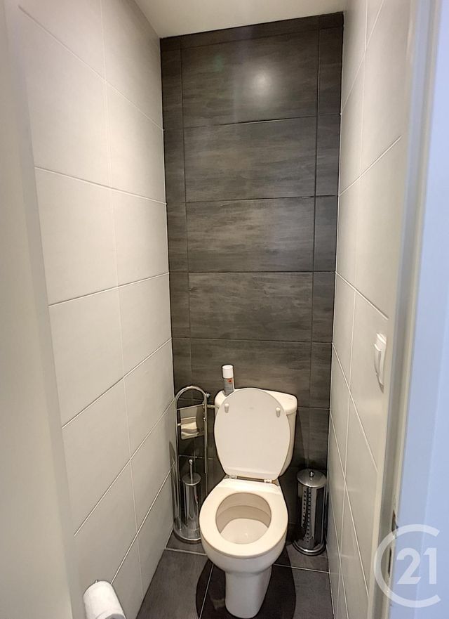 Afficher la photo en grand Appartement T3 à louer - 4 pièces - 65.0 m2 - BREST - 29 - BRETAGNE - Century 21 Associés Conseils Immobilier
