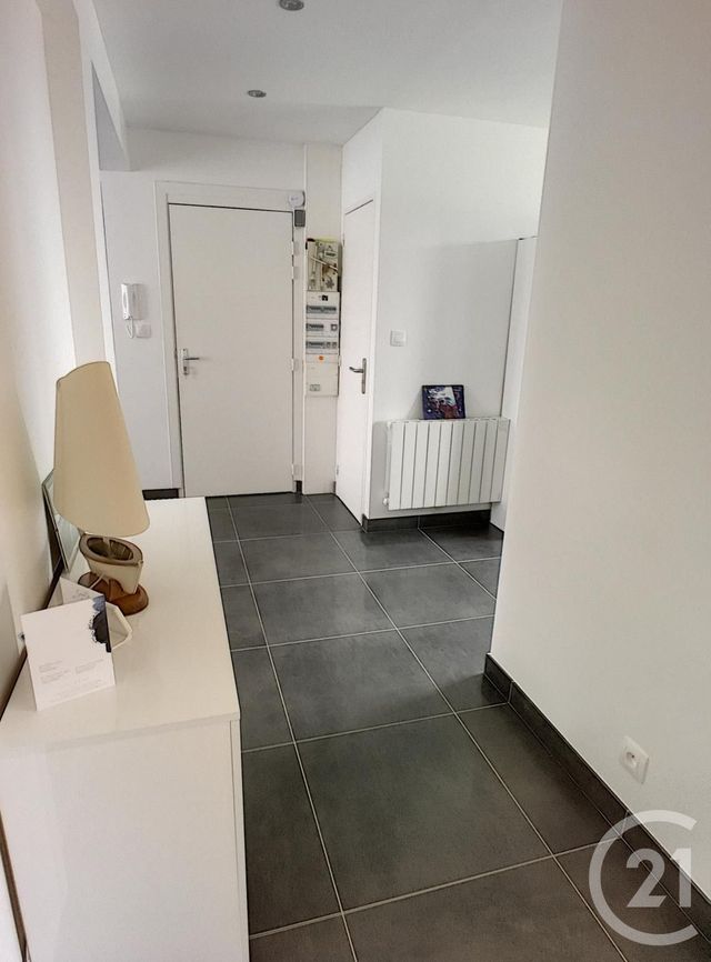 Afficher la photo en grand Appartement T3 à louer - 4 pièces - 65.0 m2 - BREST - 29 - BRETAGNE - Century 21 Associés Conseils Immobilier
