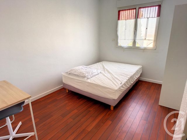 Appartement T4 à louer - 4 pièces - 72.57 m2 - BREST - 29 - BRETAGNE - Century 21 Associés Conseils Immobilier