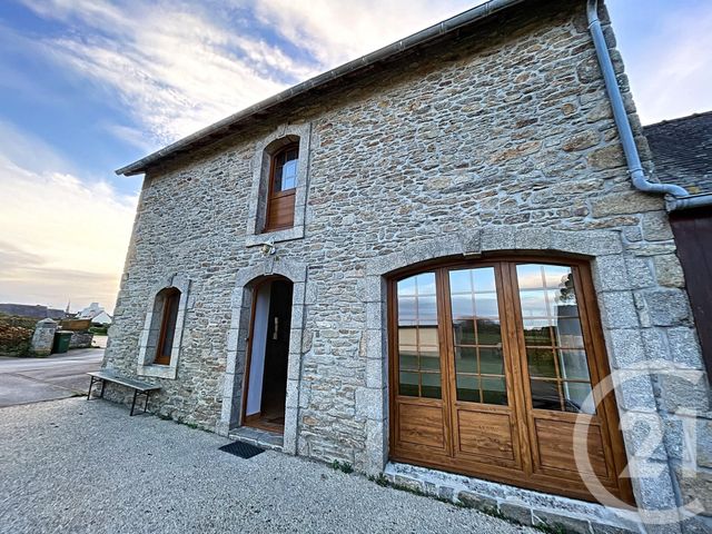maison à louer - 4 pièces - 65.0 m2 - PLOUGUERNEAU - 29 - BRETAGNE - Century 21 Associés Conseils Immobilier