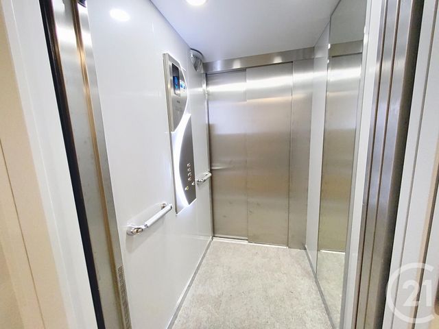 Appartement T3 à vendre - 3 pièces - 60.63 m2 - GUIPAVAS - 29 - BRETAGNE - Century 21 Associés Conseils Immobilier