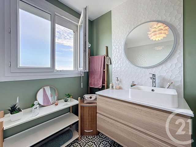 Appartement T4 à louer - 4 pièces - 111.0 m2 - BREST - 29 - BRETAGNE - Century 21 Associés Conseils Immobilier