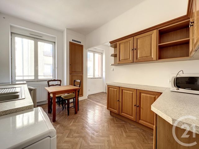 Appartement T2 à louer - 2 pièces - 34.37 m2 - BREST - 29 - BRETAGNE - Century 21 Associés Conseils Immobilier