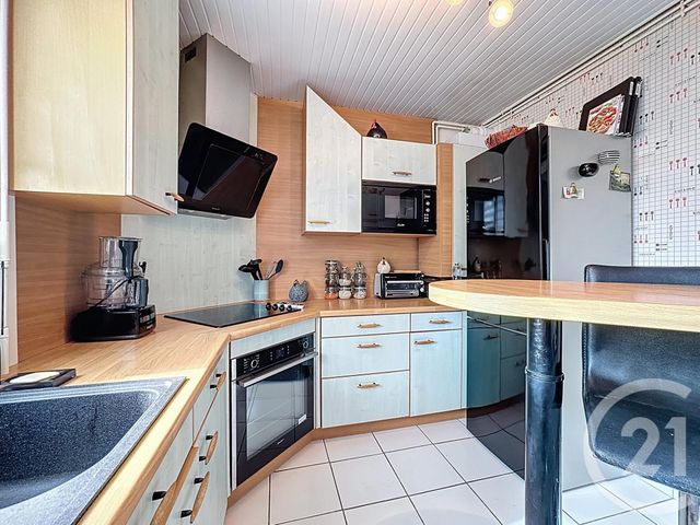 Afficher la photo en grand Appartement à vendre - 4 pièces - 90.87 m2 - BREST - 29 - BRETAGNE - Century 21 Associés Conseils Immobilier