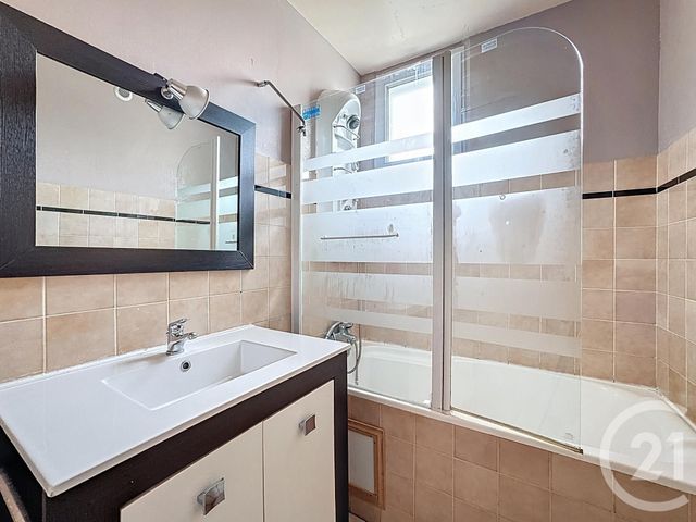 Afficher la photo en grand Appartement F2 à vendre - 2 pièces - 35.89 m2 - BREST - 29 - BRETAGNE - Century 21 Associés Conseils Immobilier