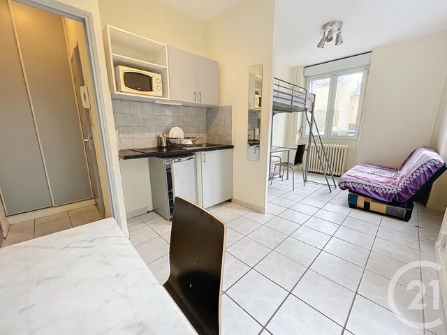 Appartement F1 à louer - 1 pièce - 18.0 m2 - BREST - 29 - BRETAGNE - Century 21 Associés Conseils Immobilier