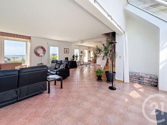 Afficher la photo en grand maison à vendre - 7 pièces - 220.0 m2 - LANDEDA - 29 - BRETAGNE - Century 21 Associés Conseils Immobilier