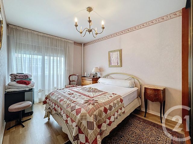 Appartement T5 à vendre - 5 pièces - 94.1 m2 - BREST - 29 - BRETAGNE - Century 21 Associés Conseils Immobilier