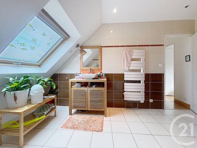 Afficher la photo en grand maison à vendre - 6 pièces - 128.0 m2 - BOHARS - 29 - BRETAGNE - Century 21 Associés Conseils Immobilier