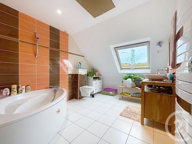 Afficher la photo en grand maison à vendre - 6 pièces - 128.0 m2 - BOHARS - 29 - BRETAGNE - Century 21 Associés Conseils Immobilier