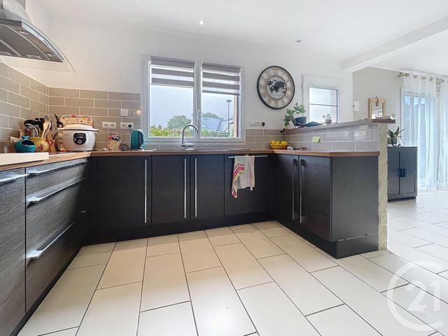 Afficher la photo en grand maison à vendre - 6 pièces - 128.0 m2 - BOHARS - 29 - BRETAGNE - Century 21 Associés Conseils Immobilier