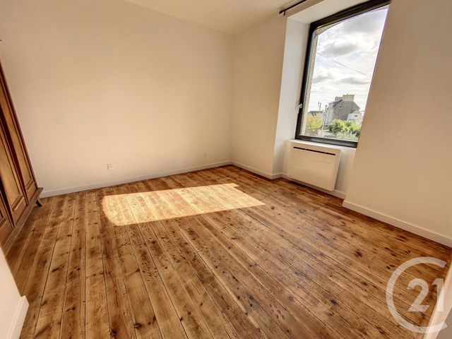 maison à louer - 6 pièces - 120.0 m2 - KERLOUAN - 29 - BRETAGNE - Century 21 Associés Conseils Immobilier