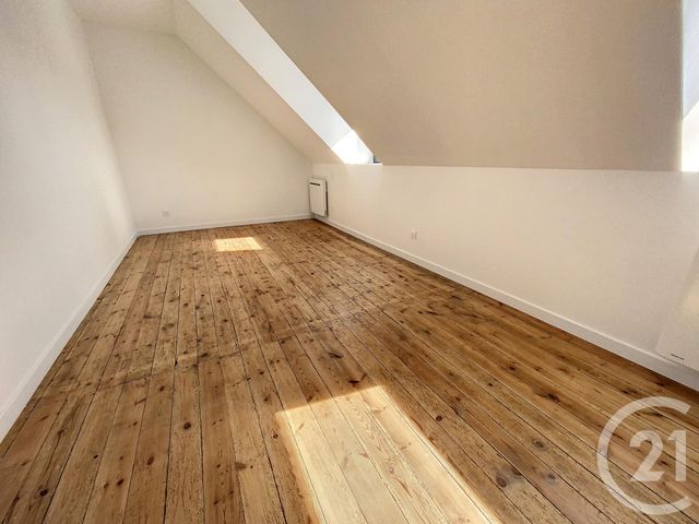 maison à louer - 6 pièces - 120.0 m2 - KERLOUAN - 29 - BRETAGNE - Century 21 Associés Conseils Immobilier