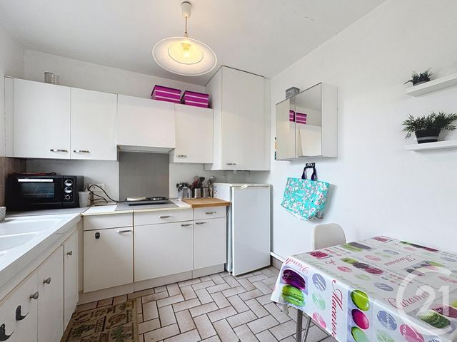 Appartement T2 à louer - 2 pièces - 43.2 m2 - BREST - 29 - BRETAGNE - Century 21 Associés Conseils Immobilier
