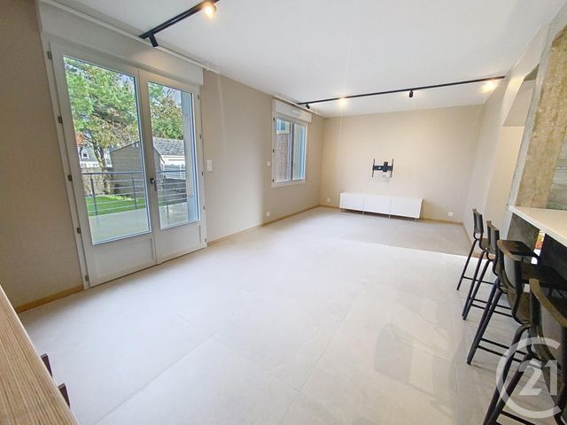 maison à louer - 5 pièces - 122.45 m2 - GUIPAVAS - 29 - BRETAGNE - Century 21 Associés Conseils Immobilier