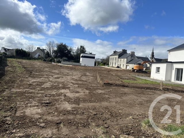 Afficher la photo en grand terrain à vendre - 568.0 m2 - LE DRENNEC - 29 - BRETAGNE - Century 21 Associés Conseils Immobilier