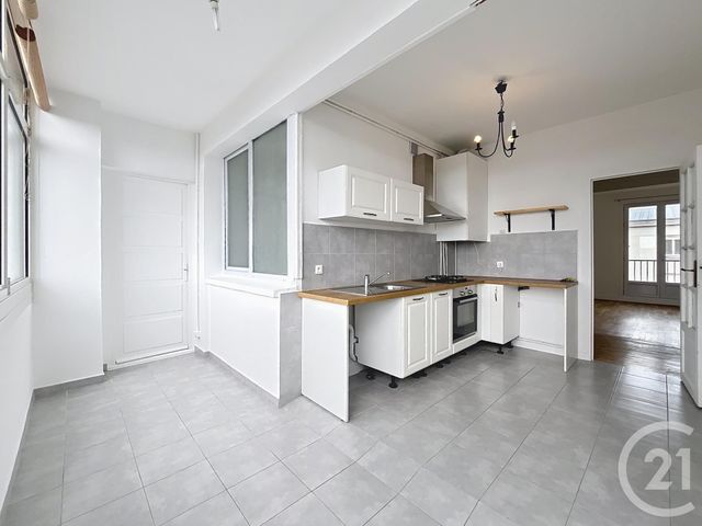 Afficher la photo en grand Appartement T3 à vendre - 3 pièces - 81.39 m2 - BREST - 29 - BRETAGNE - Century 21 Associés Conseils Immobilier