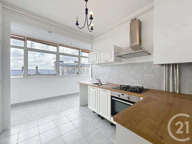 Afficher la photo en grand Appartement T3 à vendre - 3 pièces - 81.39 m2 - BREST - 29 - BRETAGNE - Century 21 Associés Conseils Immobilier