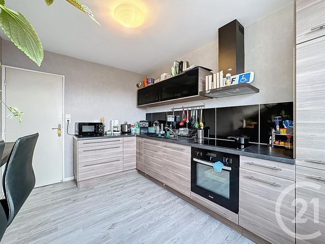Afficher la photo en grand Appartement T3 à vendre - 3 pièces - 66.47 m2 - BREST - 29 - BRETAGNE - Century 21 Associés Conseils Immobilier