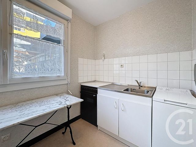 Appartement T2 à vendre - 2 pièces - 46.91 m2 - BREST - 29 - BRETAGNE - Century 21 Associés Conseils Immobilier