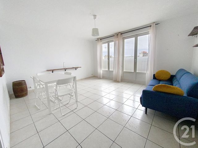 Appartement T5 à louer - 5 pièces - 76.0 m2 - BREST - 29 - BRETAGNE - Century 21 Associés Conseils Immobilier