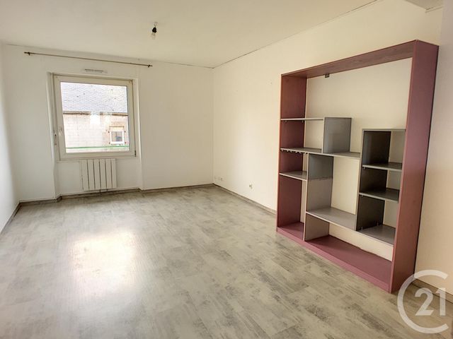 Appartement T2 à louer - 2 pièces - 50.0 m2 - PLOUDALMEZEAU - 29 - BRETAGNE - Century 21 Associés Conseils Immobilier