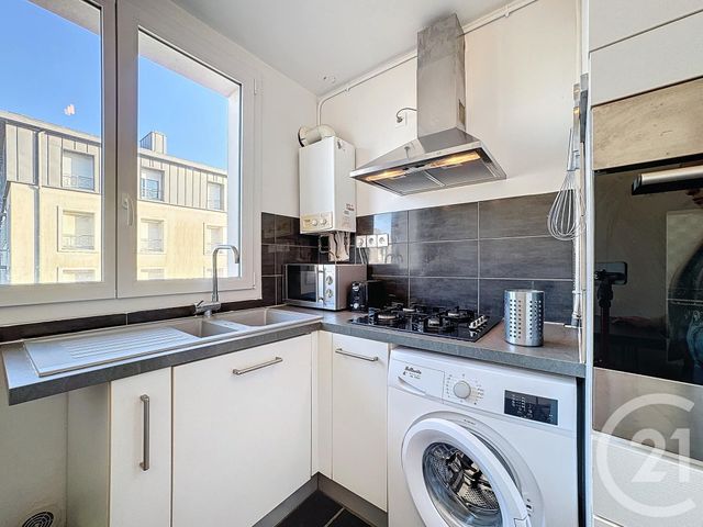 Appartement F3 à louer - 3 pièces - 53.19 m2 - BREST - 29 - BRETAGNE - Century 21 Associés Conseils Immobilier