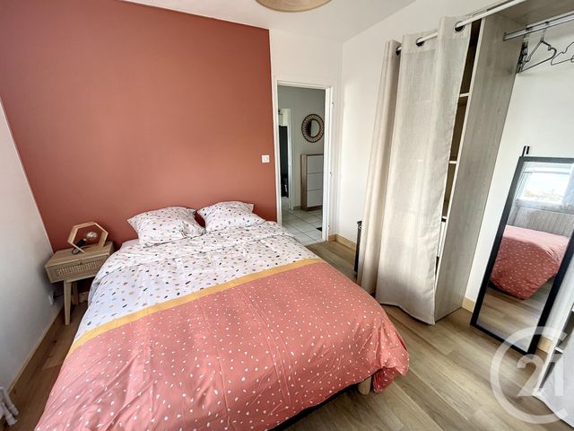 Afficher la photo en grand Appartement T2 à louer - 2 pièces - 54.0 m2 - BREST - 29 - BRETAGNE - Century 21 Associés Conseils Immobilier