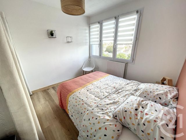 Afficher la photo en grand Appartement T2 à louer - 2 pièces - 54.0 m2 - BREST - 29 - BRETAGNE - Century 21 Associés Conseils Immobilier